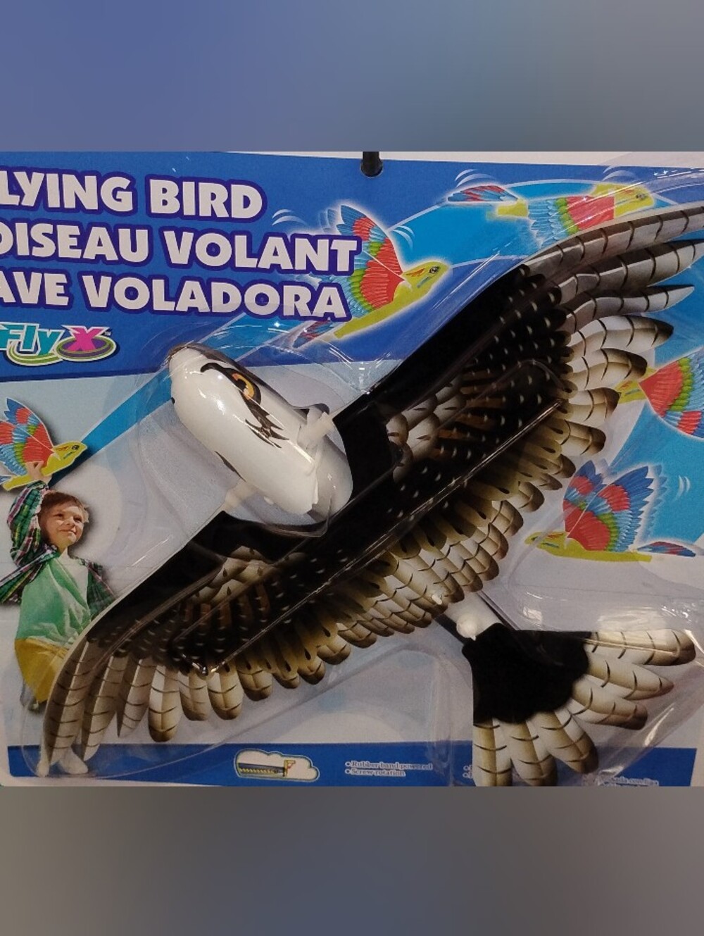 Black and White Flying Bird Toy - Rubber Band Powered